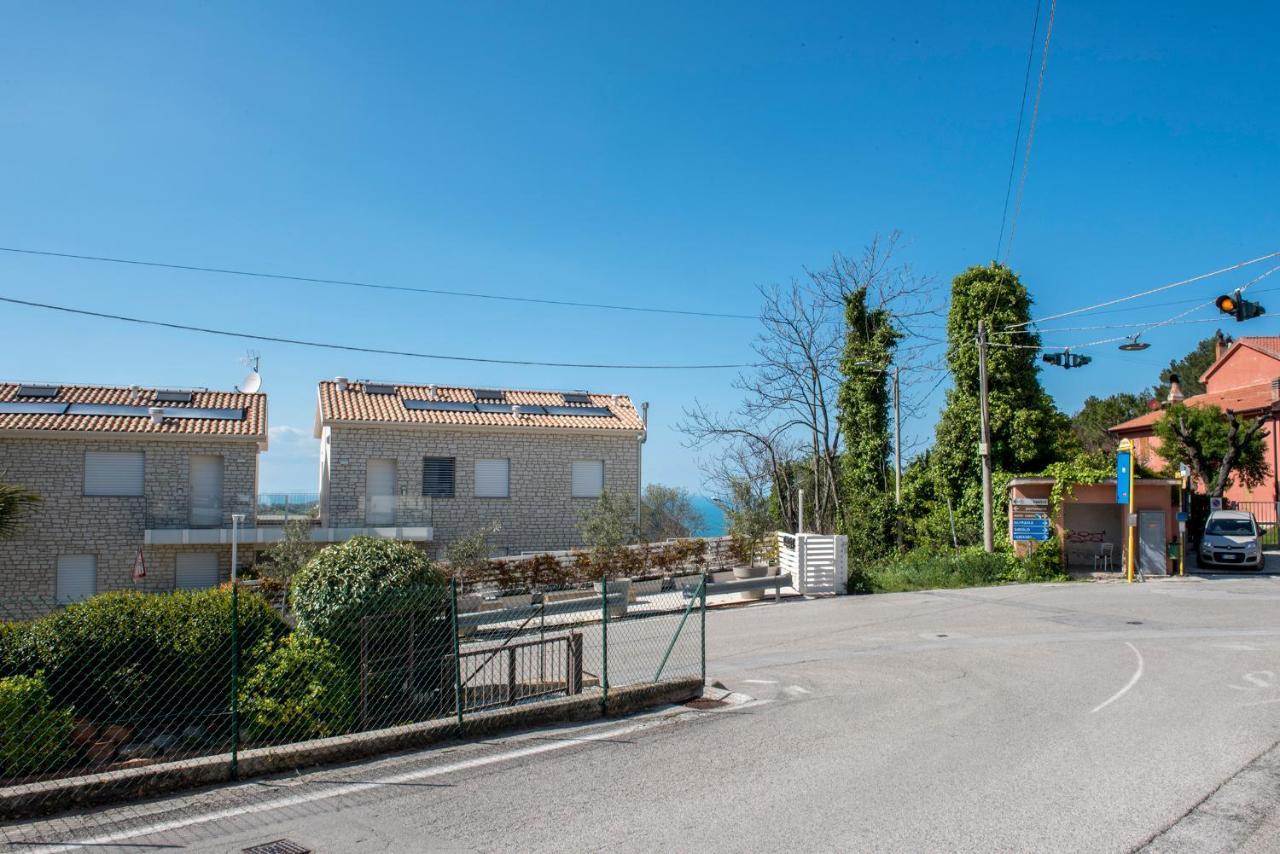 Appartamento A07 - Poggio, delizioso bilocale con portico Poggio  Esterno foto